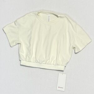 Lululemon Softstreme Gathered Tee Size 8